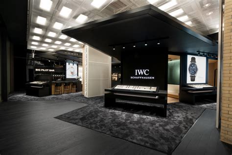 iwc kuwait|IWC Schaffhausen opens new boutique in Kuwait.